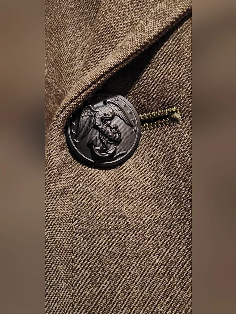 Men's Double-Breasted Military-Style Long Coat in Olive Size 34R